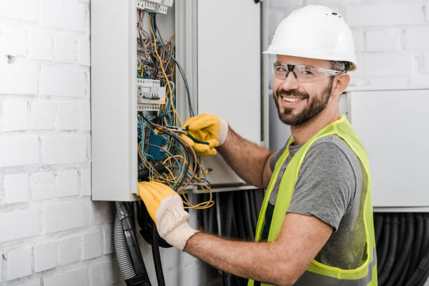 Best Emergency Electrical Repair  in Longview, WA