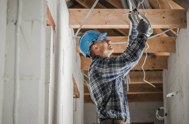 Best Local Electrician Companies  in Longview, WA