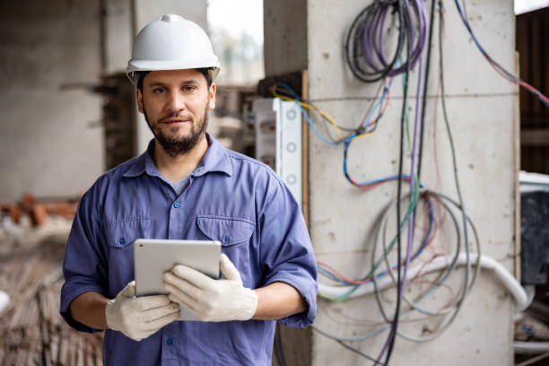 Best Affordable Electrician  in Longview, WA